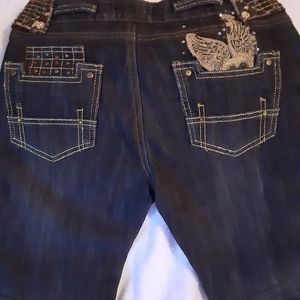 JEAN CAPRIS EMBROIDERED POCKETS SIZE 5/6  NEW tags